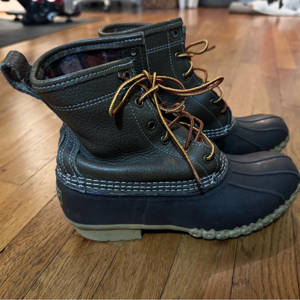 L.L. Bean Womens Dark Brown Snow/Rain Boots